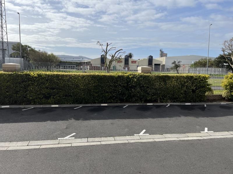 To Let commercial Property for Rent in Montague Gardens Western Cape